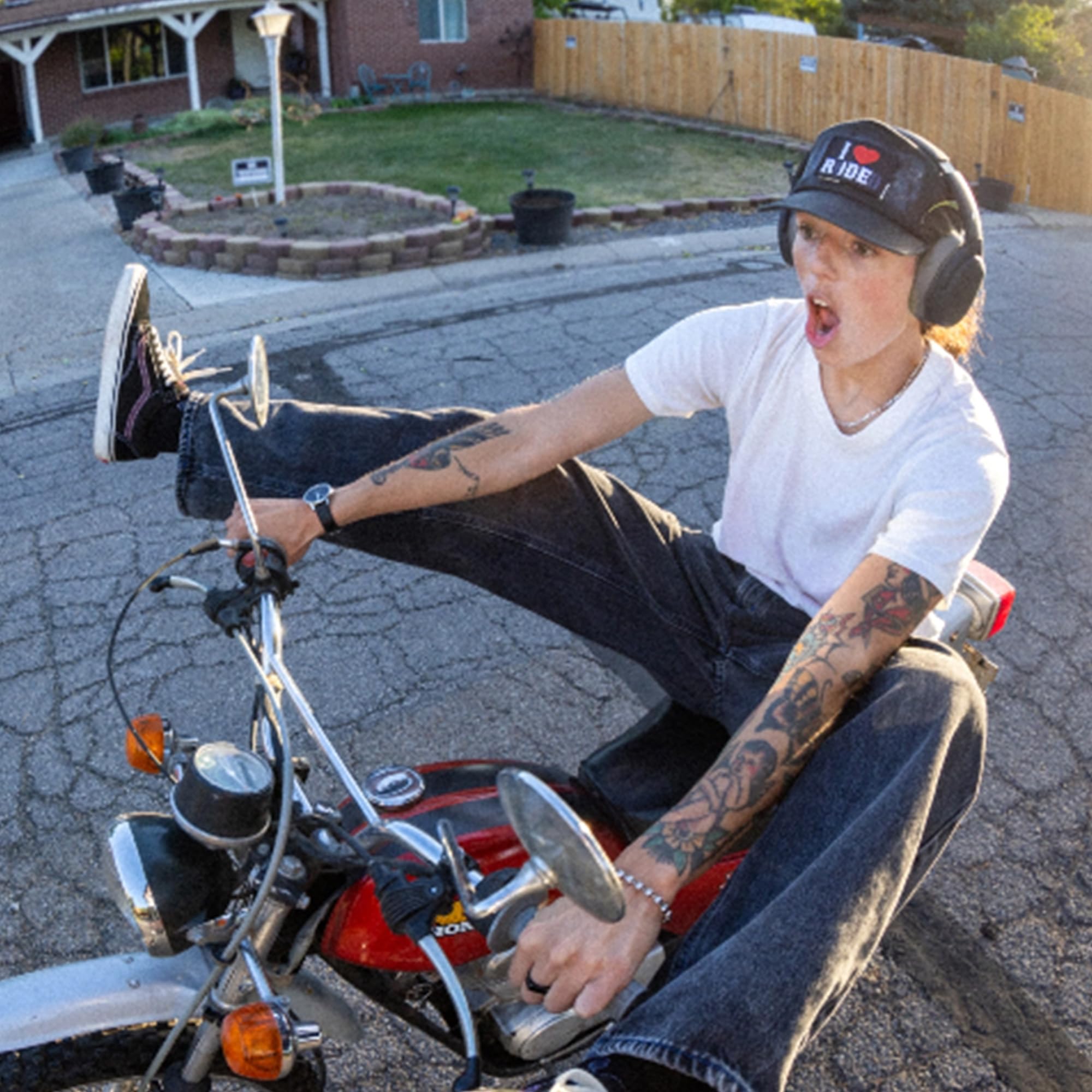 Skullcandy Crusher ANC 2 Wireless Over-Ear Bluetooth Headphones with Extra USB-C Charging Cable, Multi-Sensory Bass, Active Noise Cancelling, 60 Hours Battery, Microphone iPhone Android - True Black